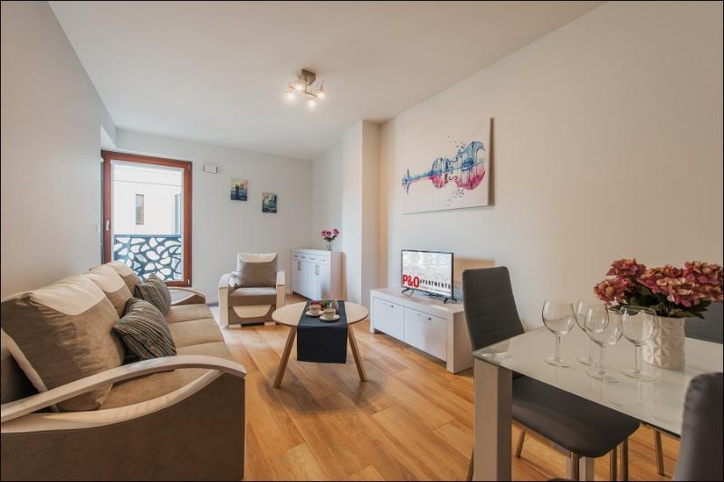 P&O Serviced Apartments Solec Warsaw Luaran gambar