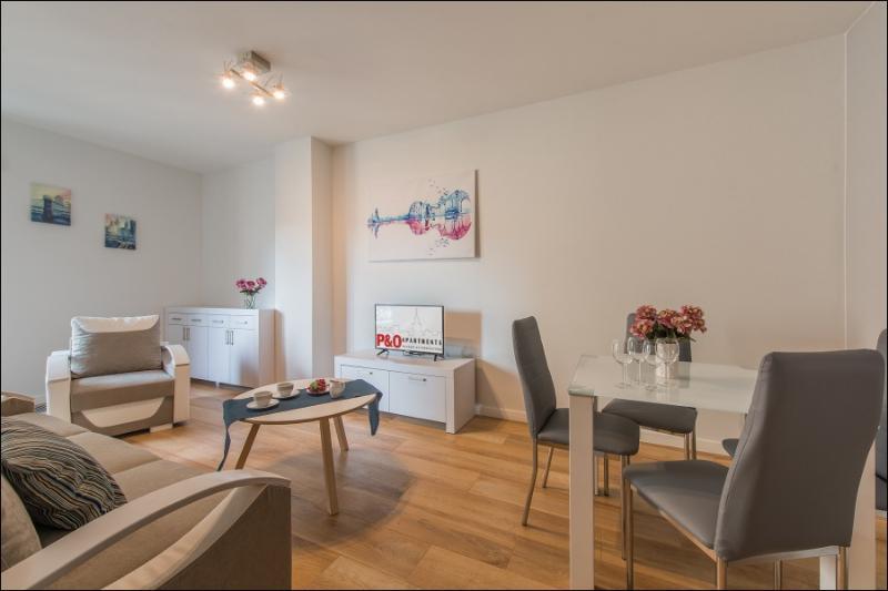 P&O Serviced Apartments Solec Warsaw Luaran gambar